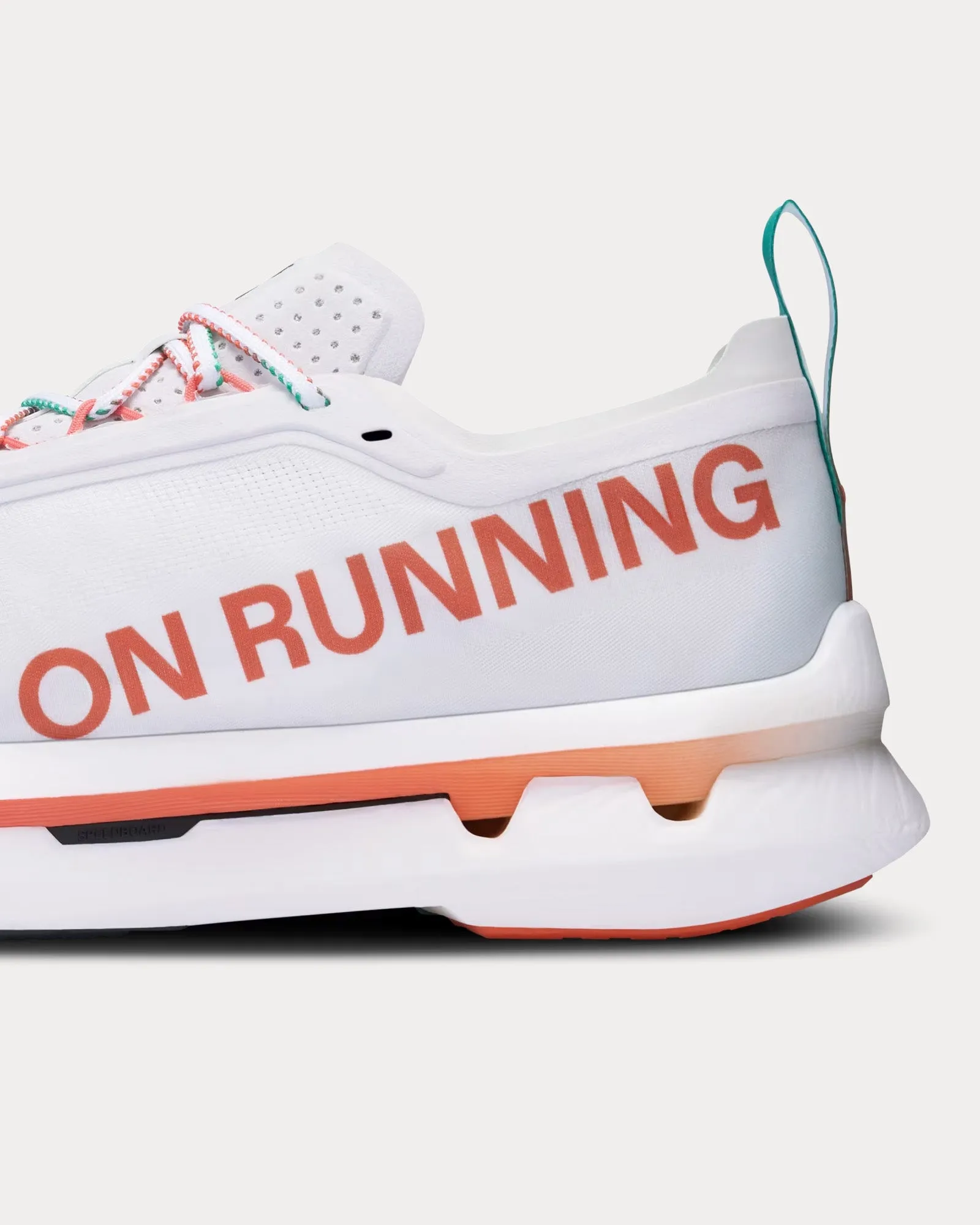 Cloudboom Zone White / Flame Running Shoes
