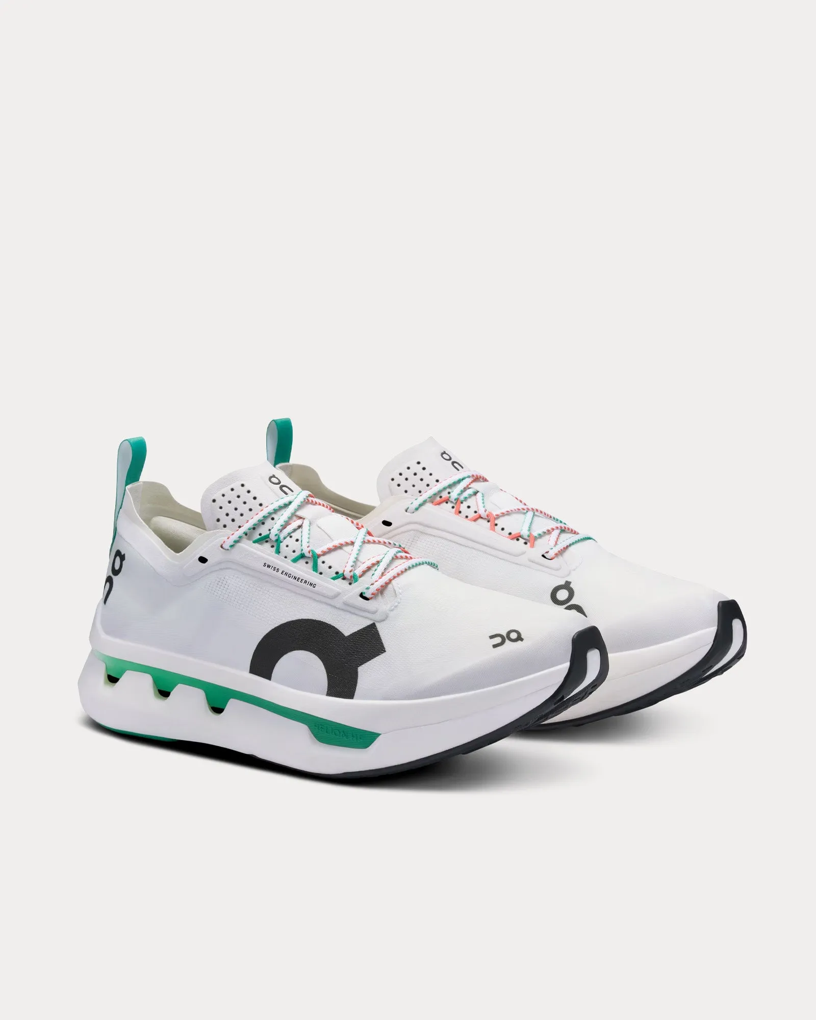 Cloudboom Zone White / Flame Running Shoes