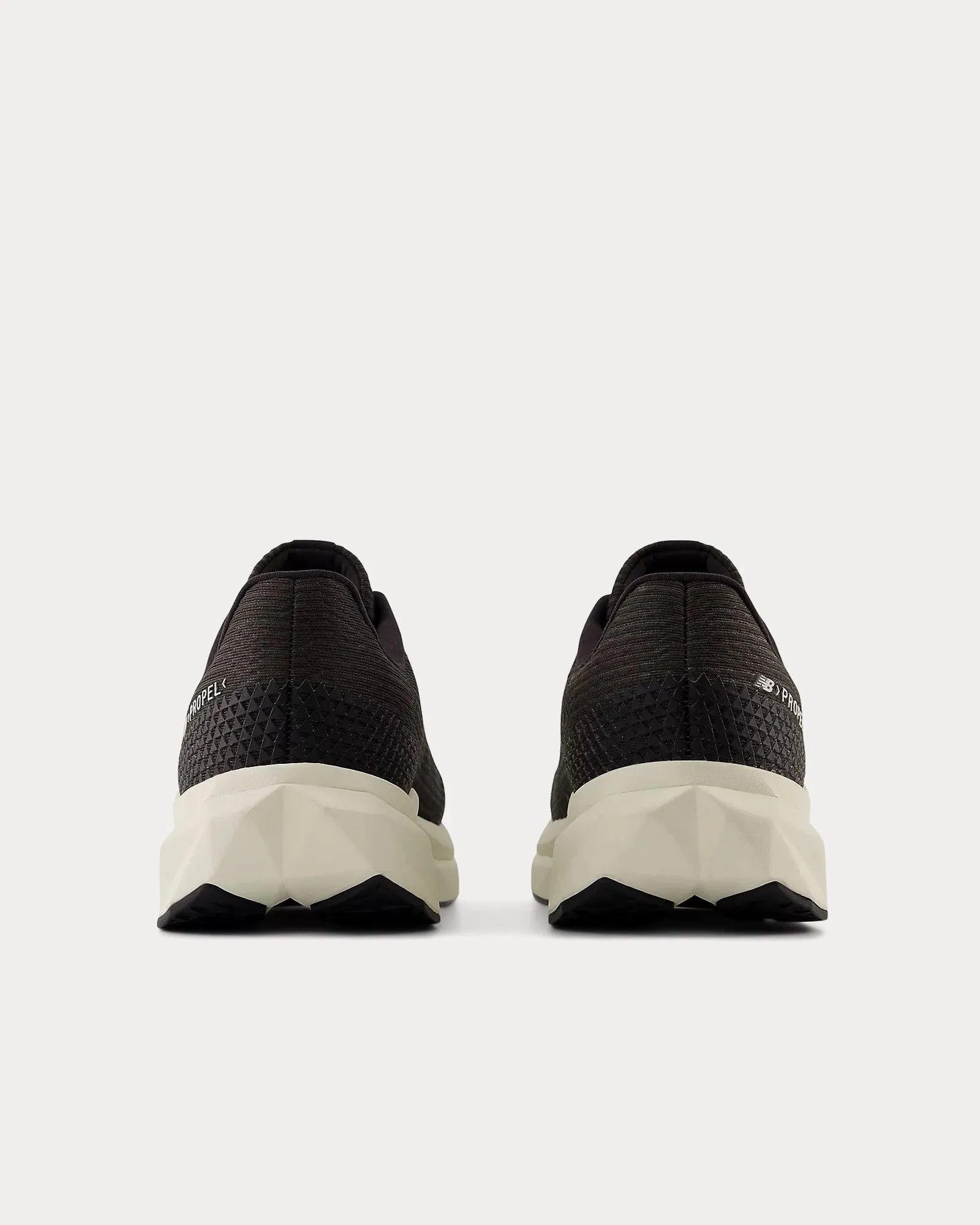 FuelCell Propel v5 Black / Hot Mango / Black Cement Running Shoes