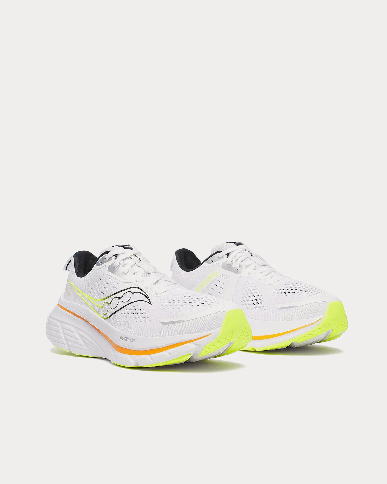 Guide 18 White / Peel Running Shoes