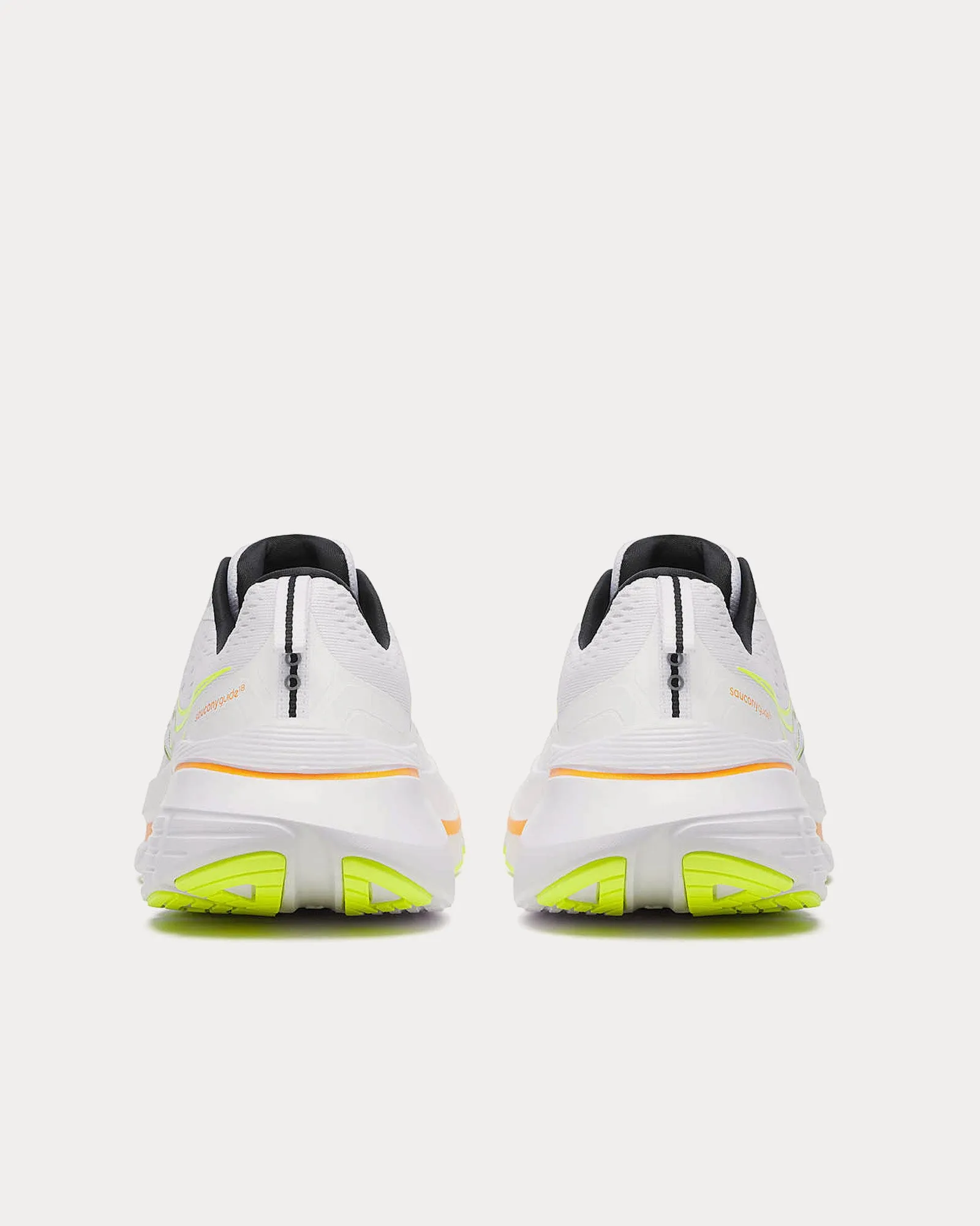 Guide 18 White / Peel Running Shoes