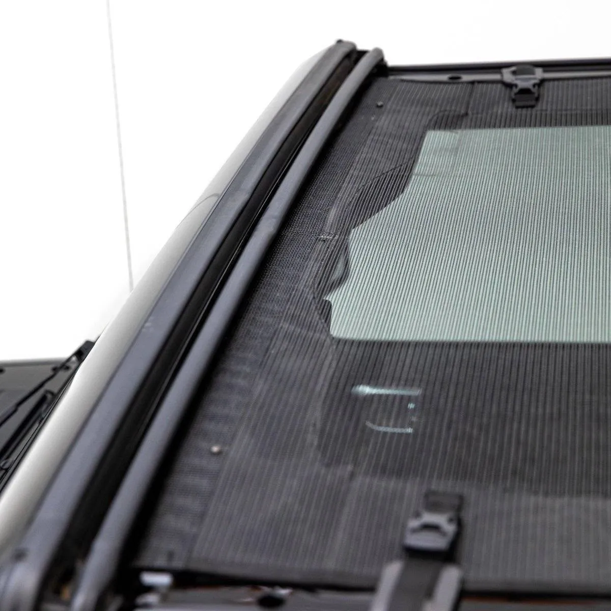 Magne-Lok Sunshade