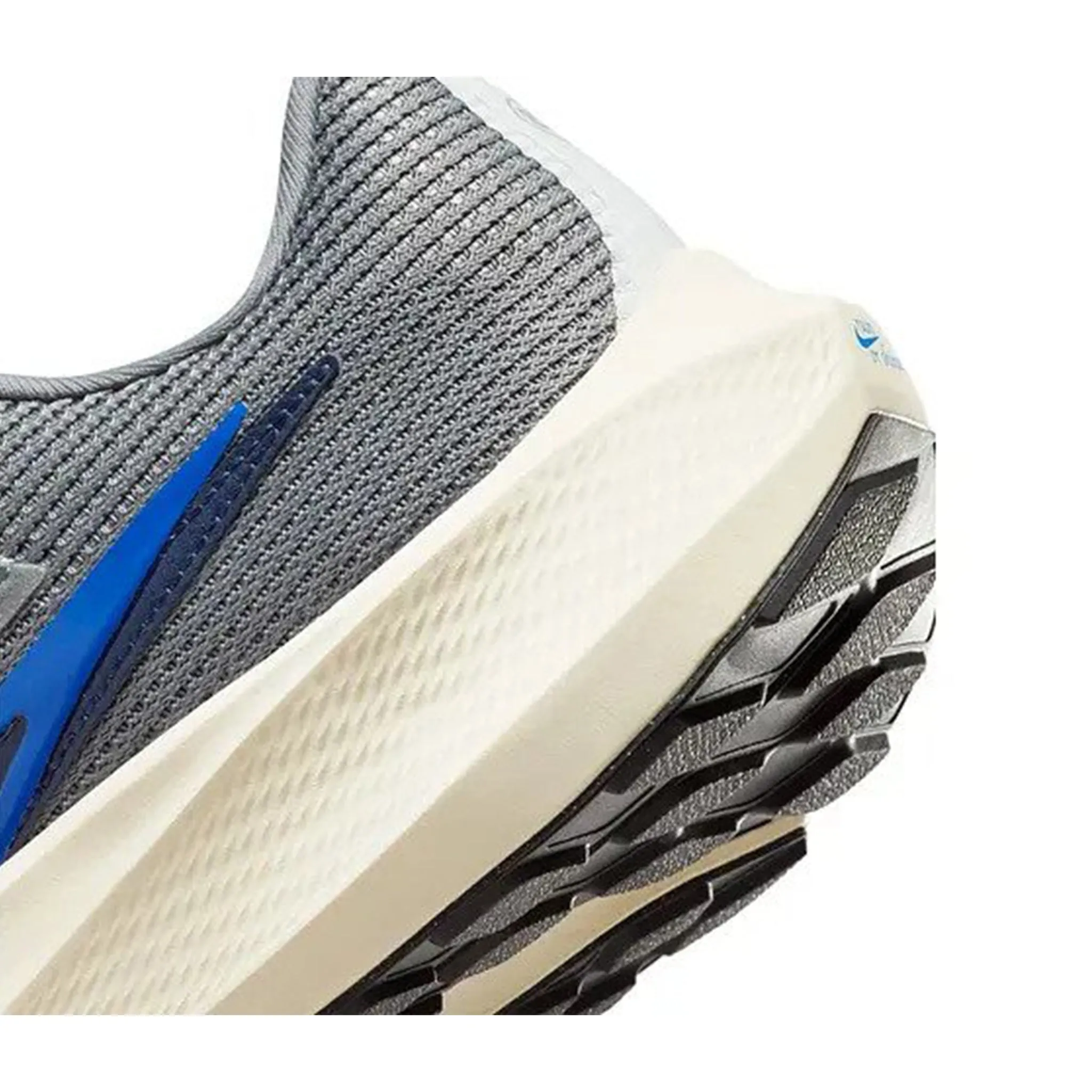 Nike Pegasus 40 Premium Smoke Grey