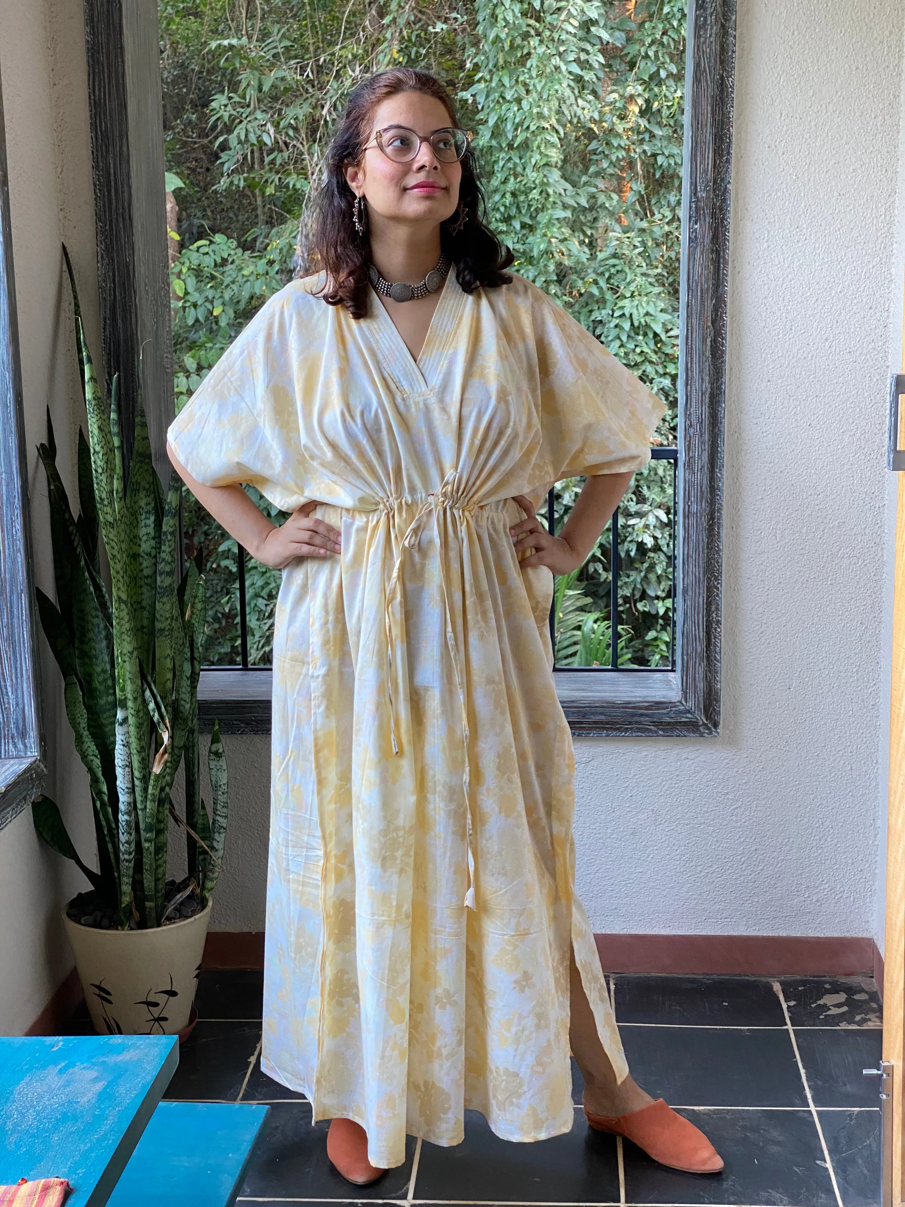 Ombre Fading Leaves V-Neck, Cinched Waist Ankle Length Caftan
