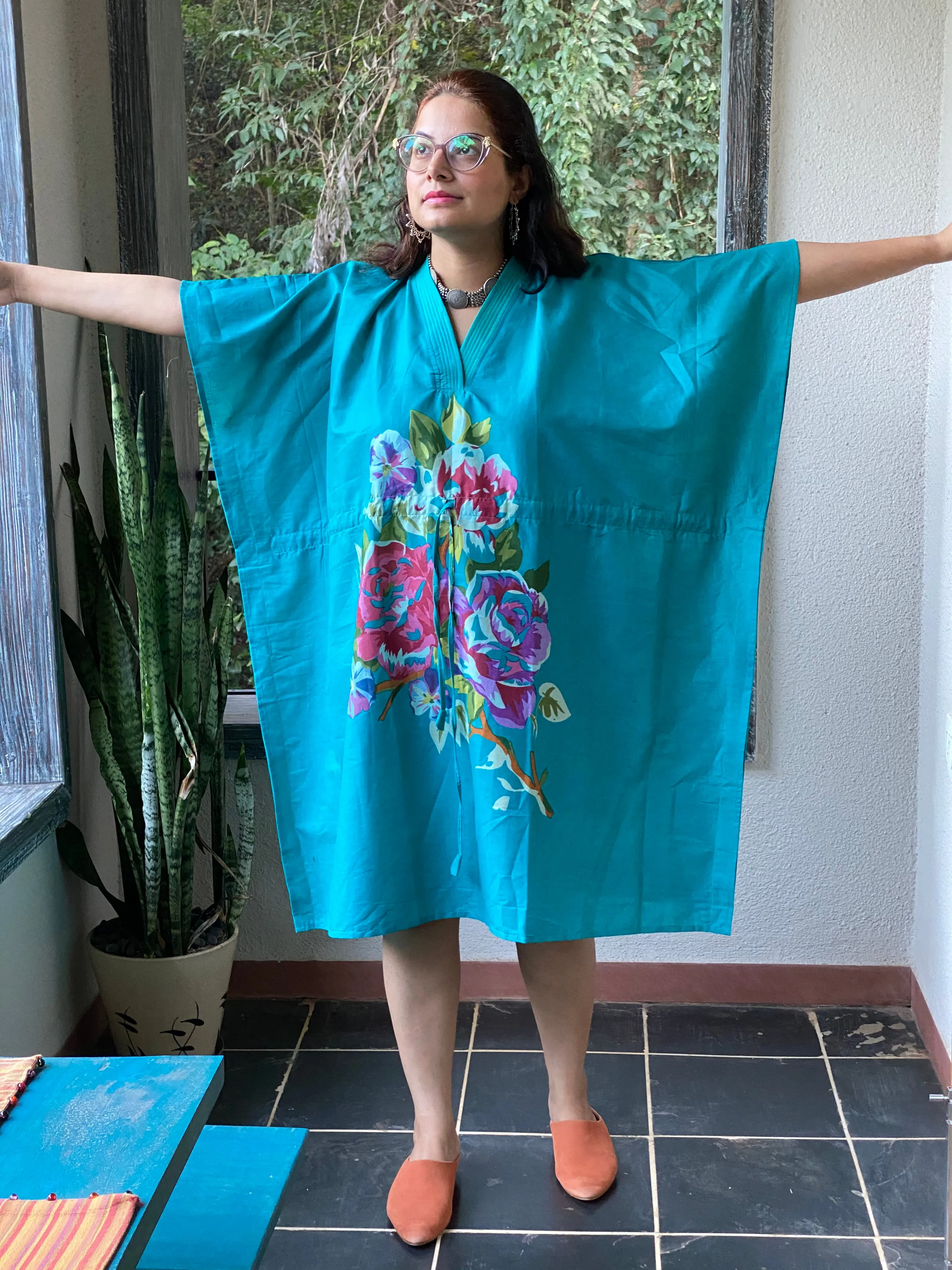 One Long Flower V-Neck, Knee Length, Cinched Waist Caftan